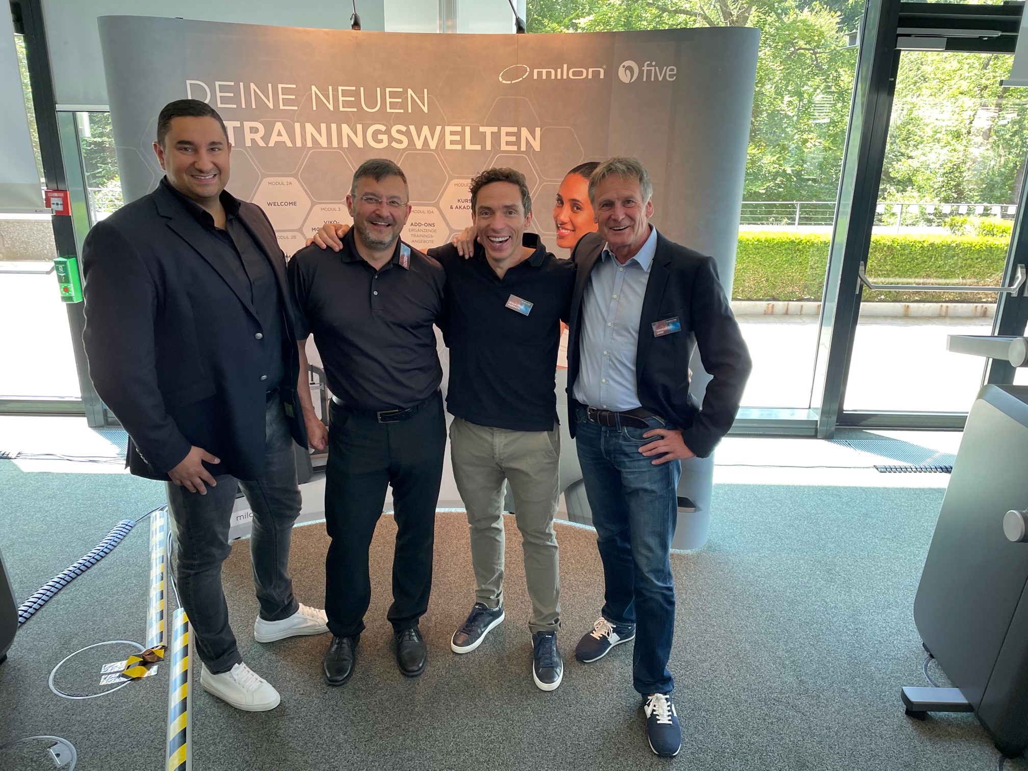 Marc Wisner (milon, Patrick Schlenz, Wolf Harwath (milon & five, Thomas Janz (five)