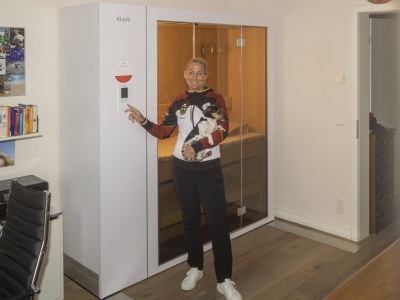 Barbara Rittner entspannt mit KLAFS