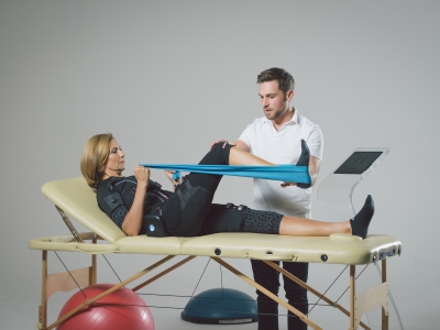 Kabelloses EMS-Training jetzt auch für die Physiotherapie