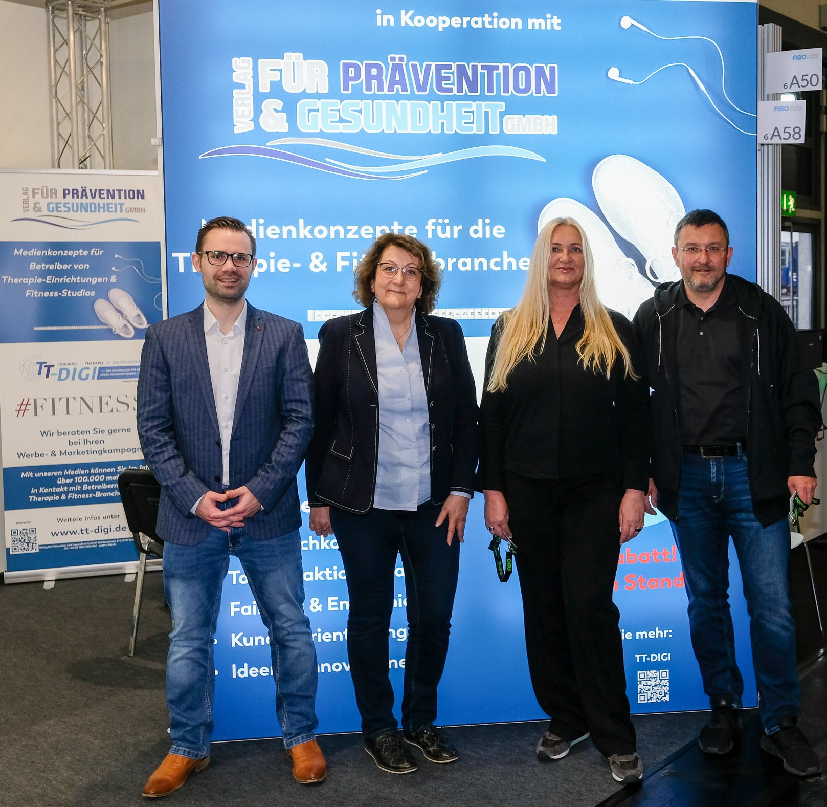 Unser Team auf der FIBO 22: Philipp Hambloch, Reinhild Karasek, Susanne Neumann und Patrick Schlenz.