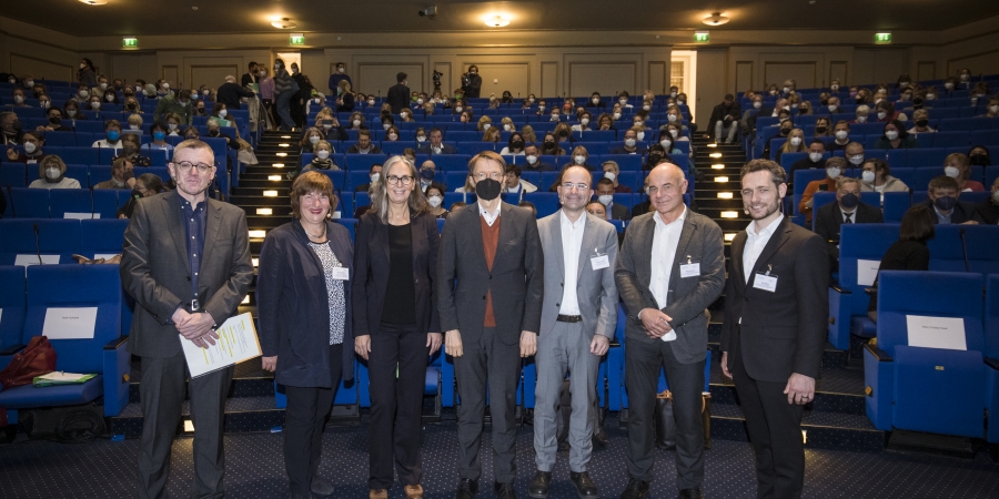 Direktzugang und Akademisierung vorantreiben