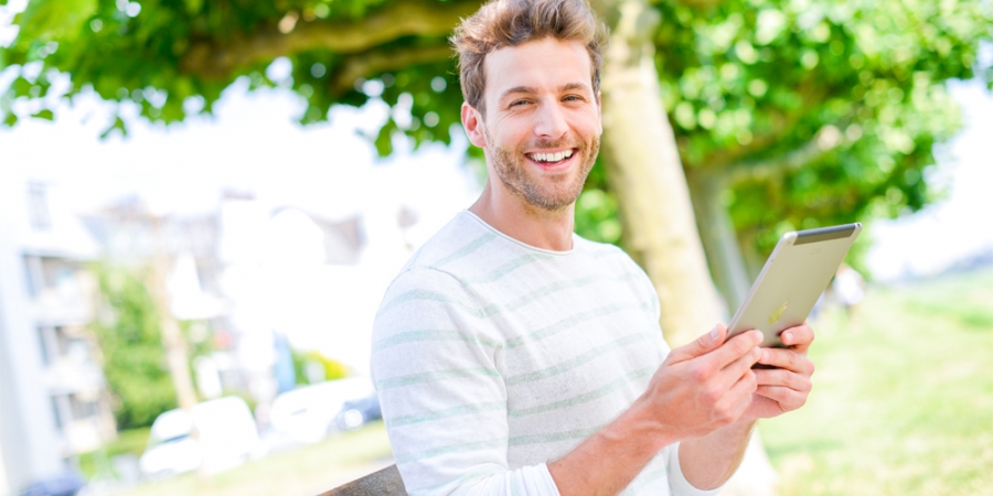 Zehn Hochschul-Stipendien im Wert von über 120.000 Euro