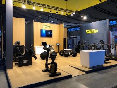 Die Technogym REV Produktlinie erleben