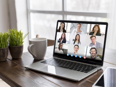 Zwei Info-Webinare im August