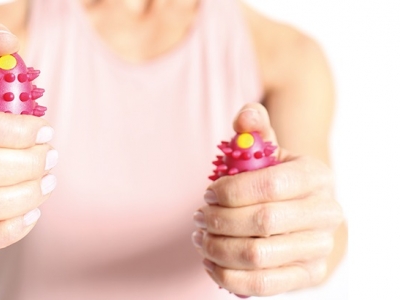 Tiefenmuskeltrainer im neuen Beeren-Farbton