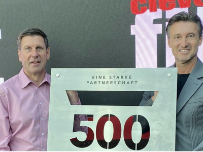 LIFE FITNESS UND CLEVER FIT