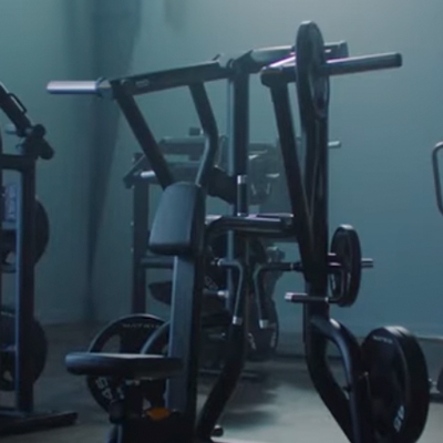 Plate-loaded von Matrix Fitness